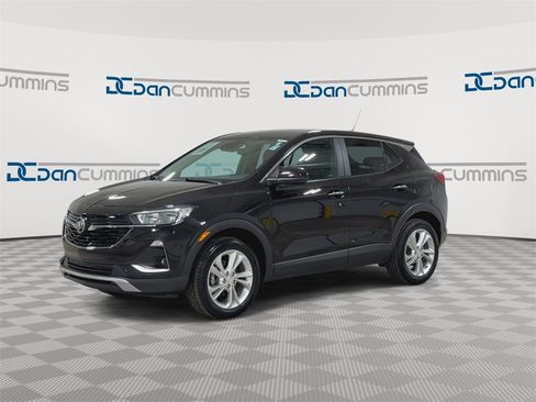 Used 2022 Buick Encore GX Preferred w/ Cold Weather Comfort Package image 5