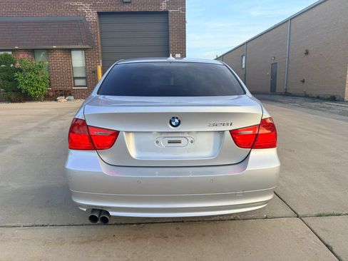 Used 2011 BMW 328i xDrive Sedan AWD/4WD image 5