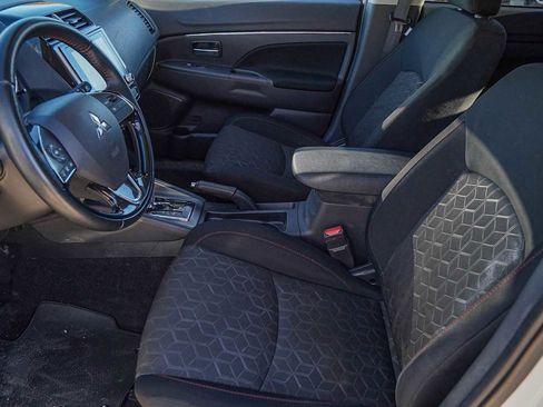 Used 2021 Mitsubishi Outlander Sport LE image 10