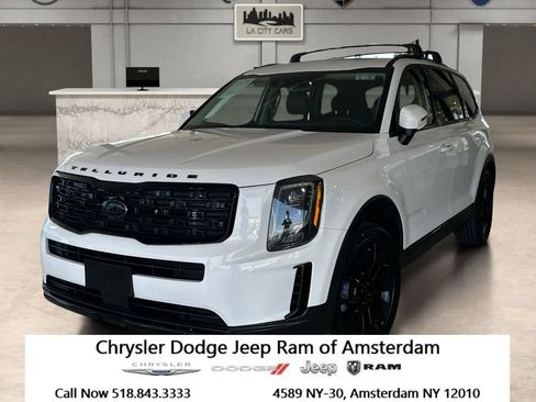Used 2021 Kia Telluride EX w/ EX Premium Package AWD/4WD image 1