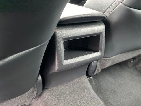 Used 2023 Toyota Camry SE image 17