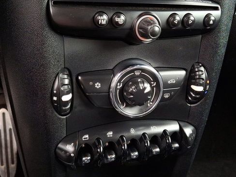 Used 2011 MINI Cooper John Cooper Works image 15