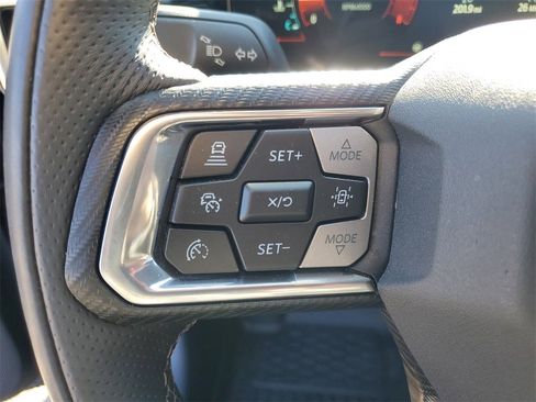 Used 2024 Ford Mustang Premium image 12