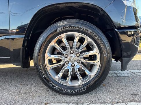 Used 2023 RAM 1500 Laramie image 10