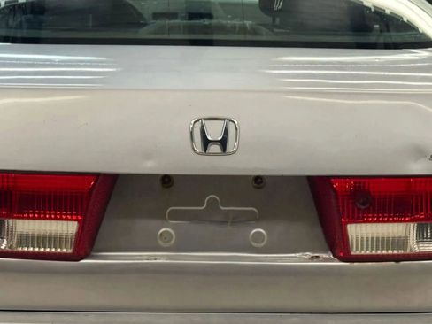 Used 2004 Honda Accord EX image 11