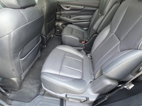 Used 2024 Subaru Ascent Limited w/ Technology Package image 11