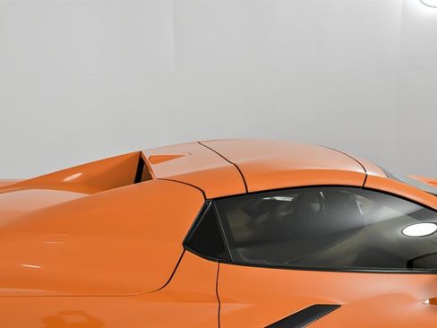 Used 2022 Chevrolet Corvette Stingray Premium Conv w/ Z51 Performance Package image 19