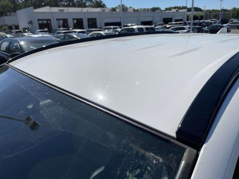 Used 2021 Toyota RAV4 LE FWD image 26