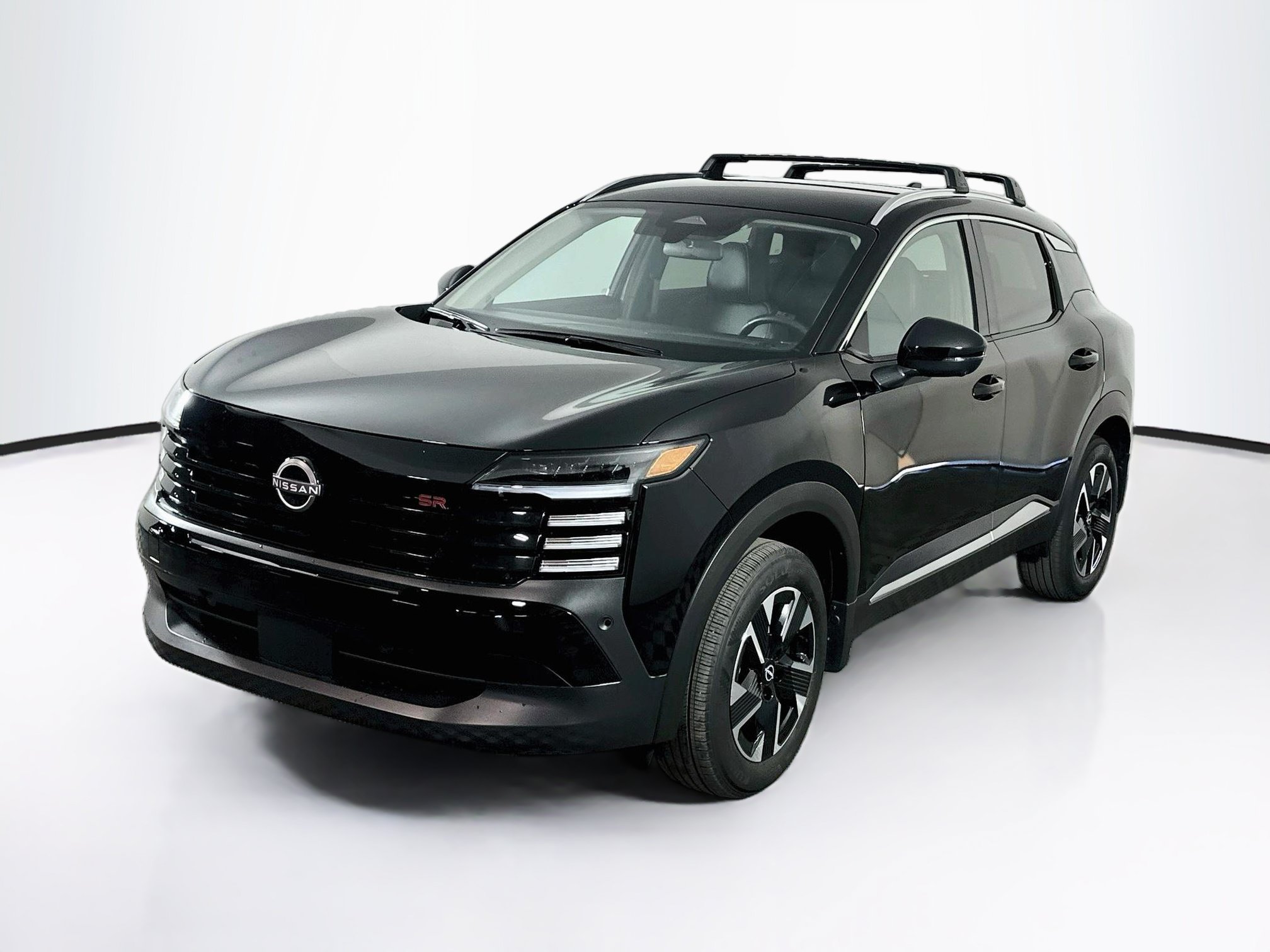 Used 2026 Nissan Kicks SR FWD image 3