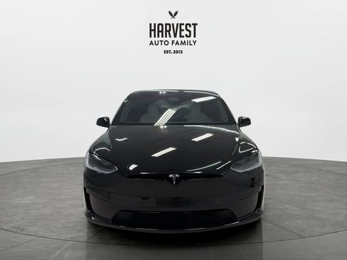 Used 2023 Tesla Model X Plaid image 11