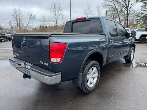 Used 2014 Nissan Titan SV image 5