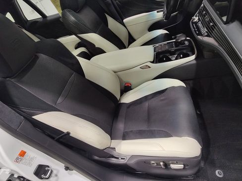 Used 2022 Lexus LS 500 F Sport image 15