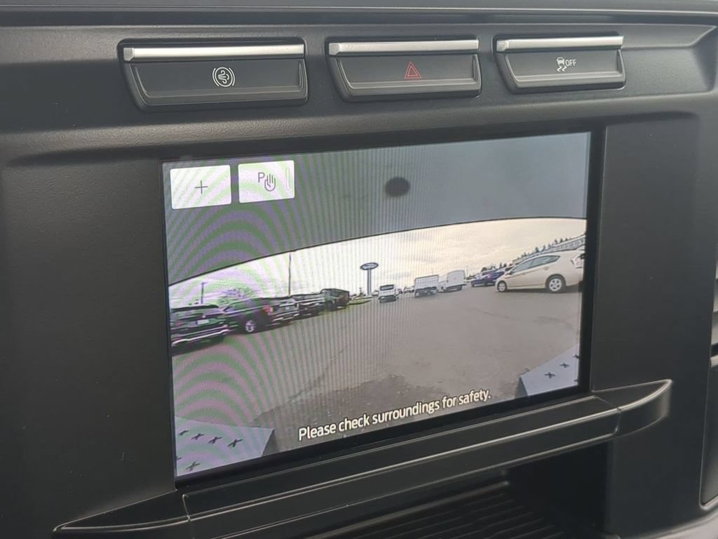 New 2024 Ford F550 4x4 Regular Cab Super Duty image 17