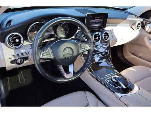 Used 2015 Mercedes-Benz C 300 4MATIC Sedan image 18