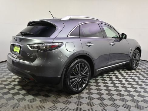 Used 2017 INFINITI QX70 AWD w/ Limited Package image 5