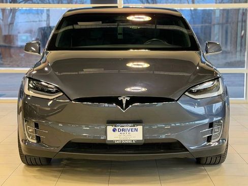 Used 2017 Tesla Model X 90D image 5