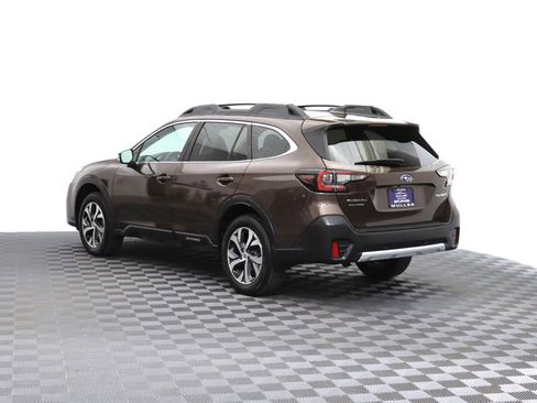 Used 2020 Subaru Outback Limited w/ Popular Package #2 AWD/4WD image 6