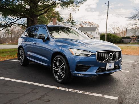 Used 2020 Volvo XC60 T6 R-Design image 10
