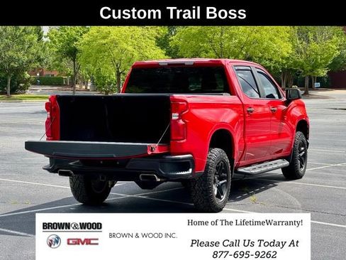 Used 2021 Chevrolet Silverado 1500 Custom Trail Boss w/ LPO, Dark Essentials Package AWD/4WD image 17