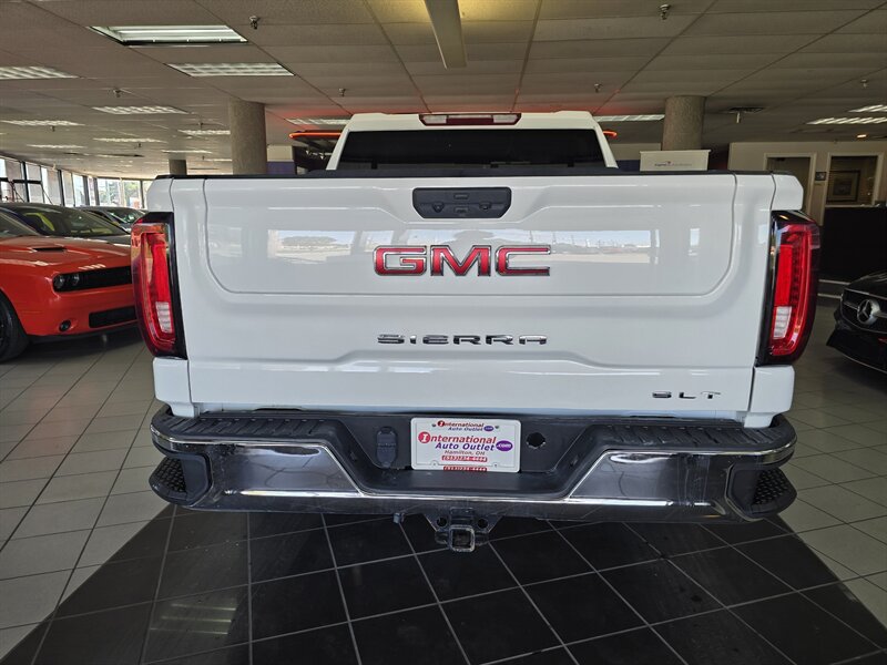 Used 2025 GMC Sierra 1500 SLT AWD/4WD image 7