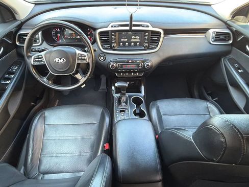 Used 2019 Kia Sorento EX AWD/4WD image 30