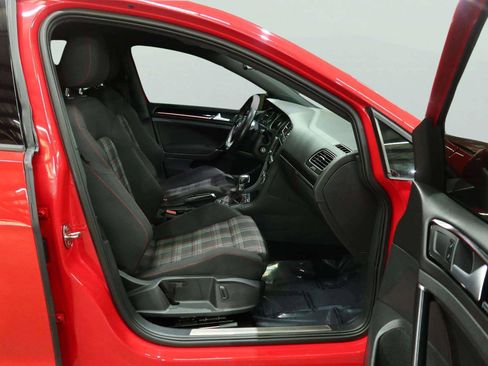 Used 2017 Volkswagen GTI 4-Door FWD image 21