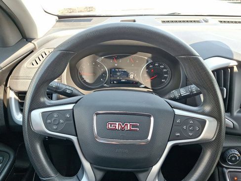 Used 2024 GMC Terrain SLE FWD image 20