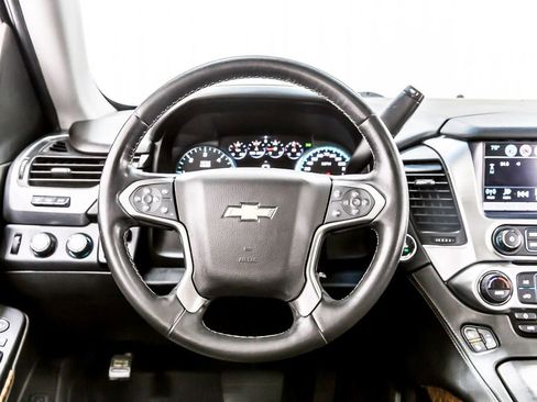 Used 2019 Chevrolet Tahoe Premier AWD/4WD image 22