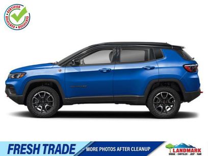 Used 2025 Jeep Compass Trailhawk w/ Trailhawk Elite Group