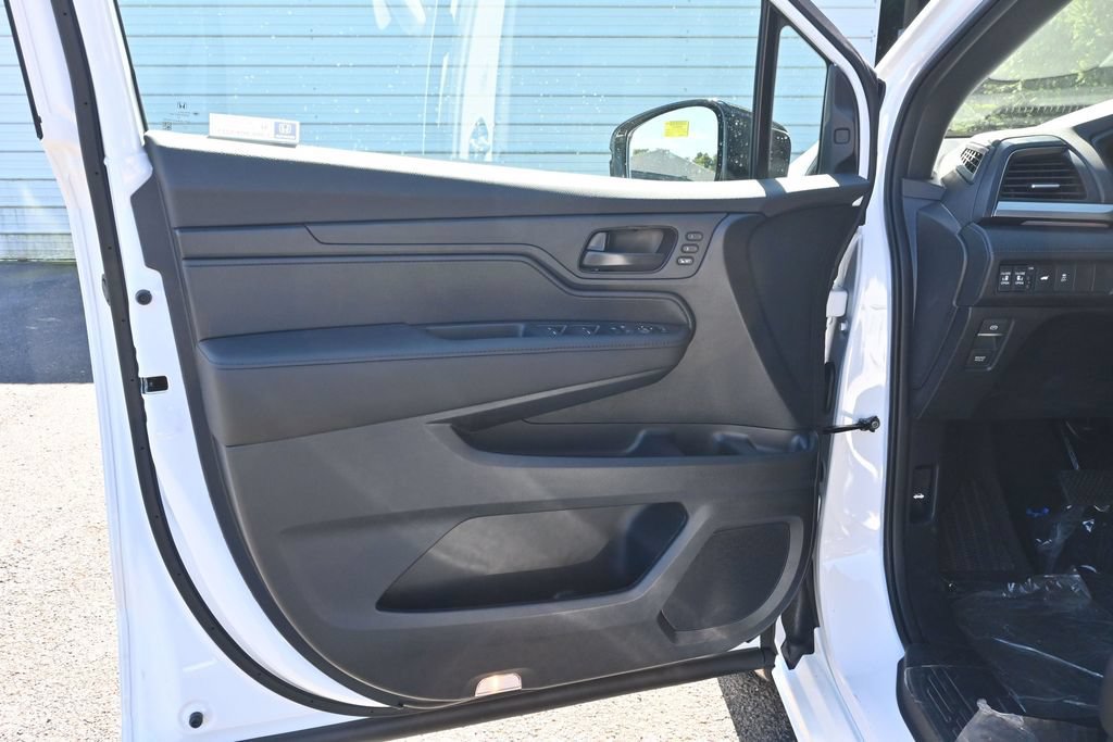 New 2027 Honda Odyssey Sport-L image 7