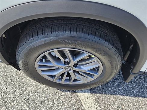 New 2026 Nissan Rogue S image 15