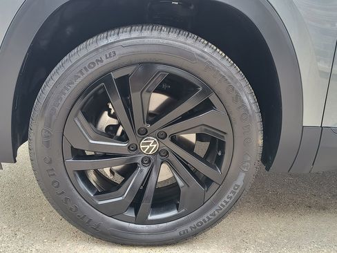 Used 2022 Volkswagen Atlas SE image 12