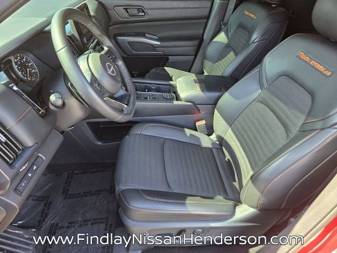 Used 2025 Nissan Pathfinder Rock Creek AWD/4WD image 10