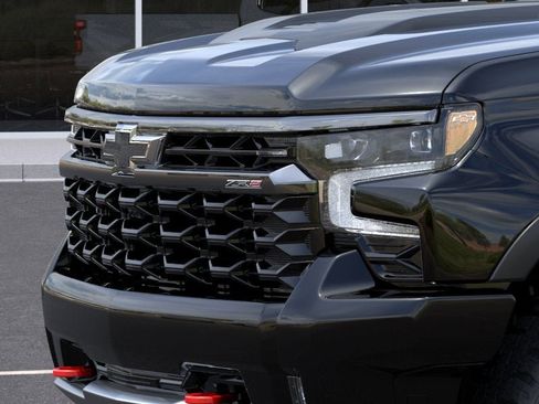 New 2026 Chevrolet Silverado 1500 ZR2 AWD/4WD image 13