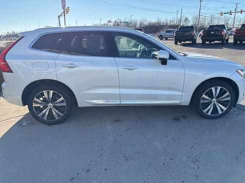 Certified 2023 Volvo XC60 B5 Plus w/ Climate Package image 5