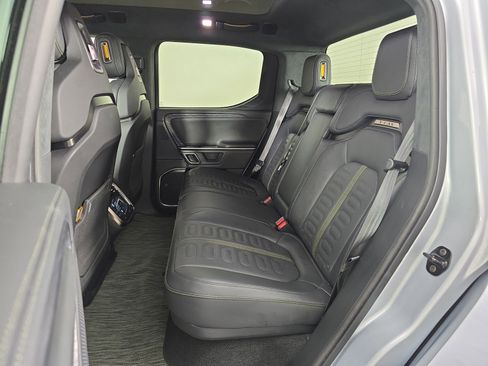 Used 2024 Rivian R1T Adventure image 21