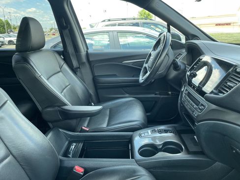 Used 2023 Honda Passport EX-L image 7