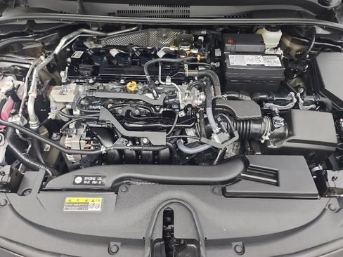 Used 2026 Toyota Corolla LE FWD image 37