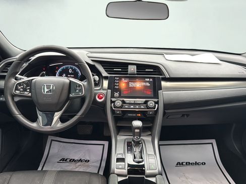 Used 2019 Honda Civic EX image 17