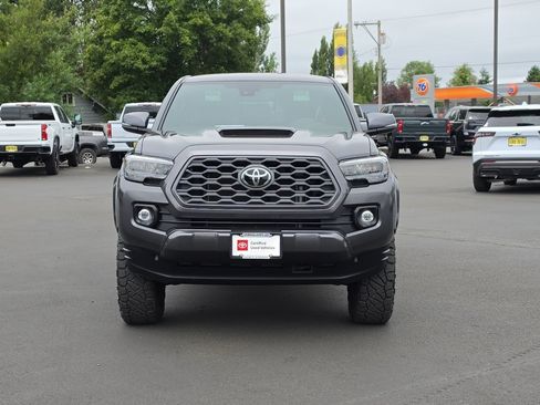 Certified 2023 Toyota Tacoma TRD Sport AWD/4WD image 3