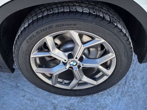 Used 2021 BMW X3 xDrive30i w/ Premium Package image 18