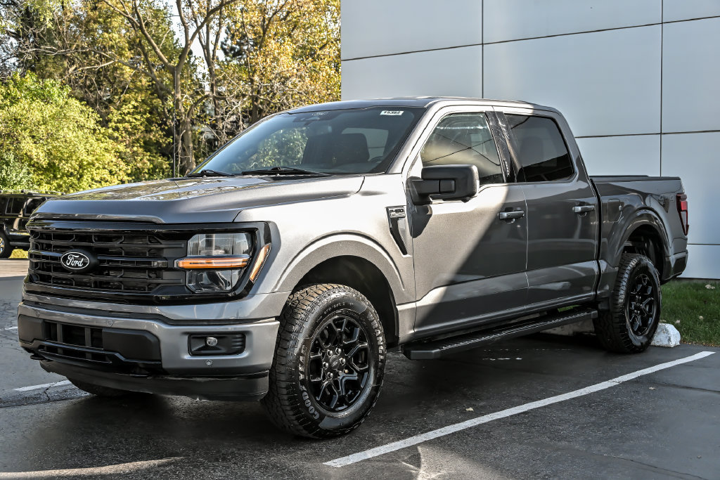 Certified 2024 Ford F150 XLT w/ Equipment Group 302A MID AWD/4WD image 5