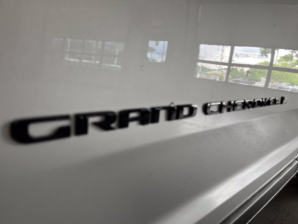 New 2026 Jeep Grand Cherokee Altitude AWD/4WD image 15
