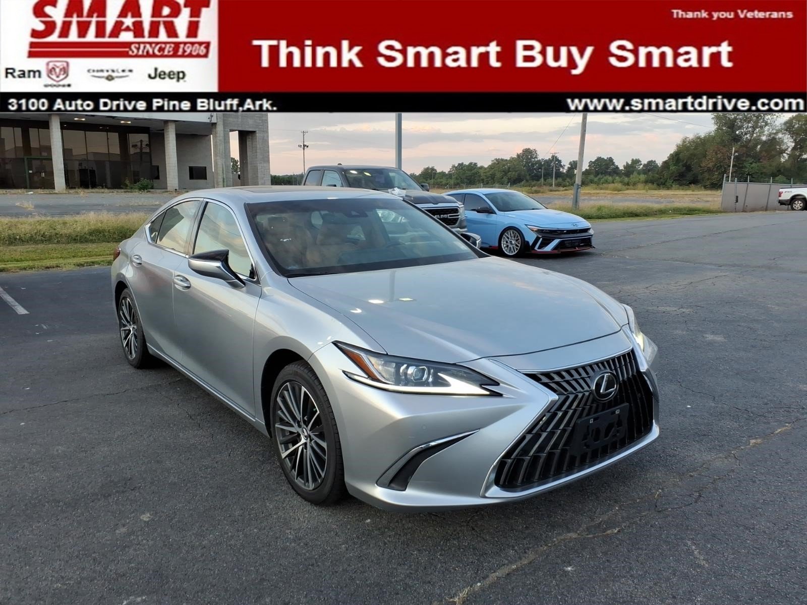 Used 2024 Lexus ES 350 w/ Premium Package FWD image 1