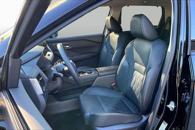 Certified 2026 Nissan Rogue Platinum w/ Platinum Premium Package AWD/4WD image 8