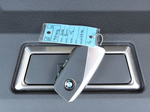 New 2026 BMW X5 xDrive50e w/ M Sport Package image 32