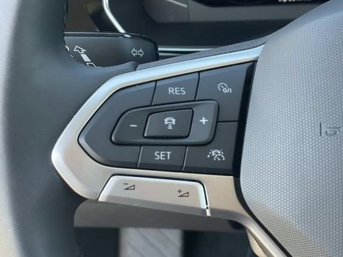 Used 2022 Volkswagen Jetta SEL FWD image 8