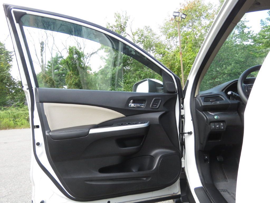 Used 2015 Honda CR-V Touring image 9