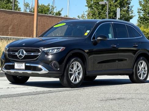 Used 2023 Mercedes-Benz GLC 300 image 8