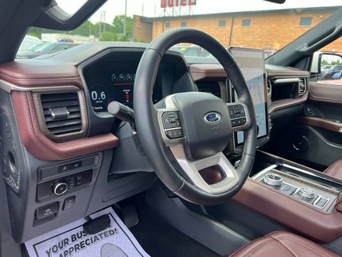 Certified 2023 Ford Expedition Max Limited AWD/4WD image 7